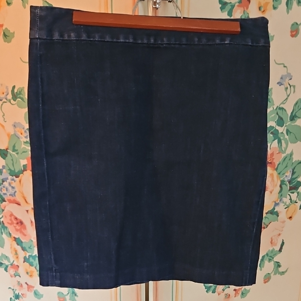 Tommy Hilfiger Dark Denim Skirt